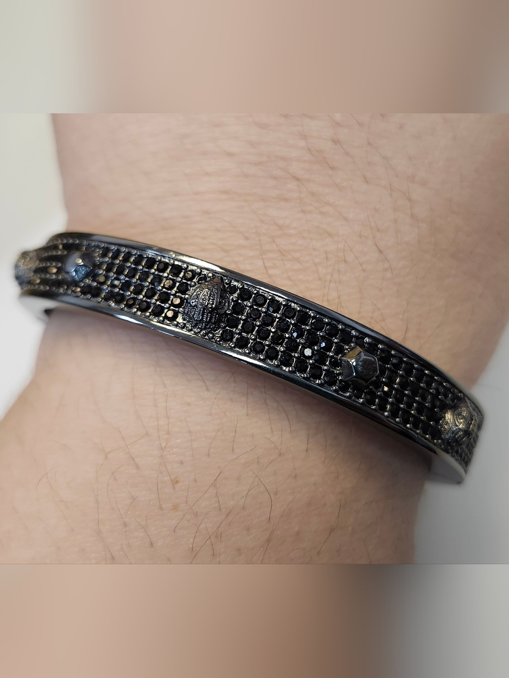NWT Kurt Geiger Gunmetal/Black Eagle Cuff Bracelet M/L